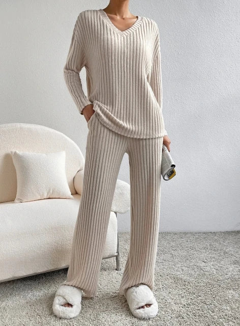 Casual 2-Piece Loungewear Set - Nara's Shop