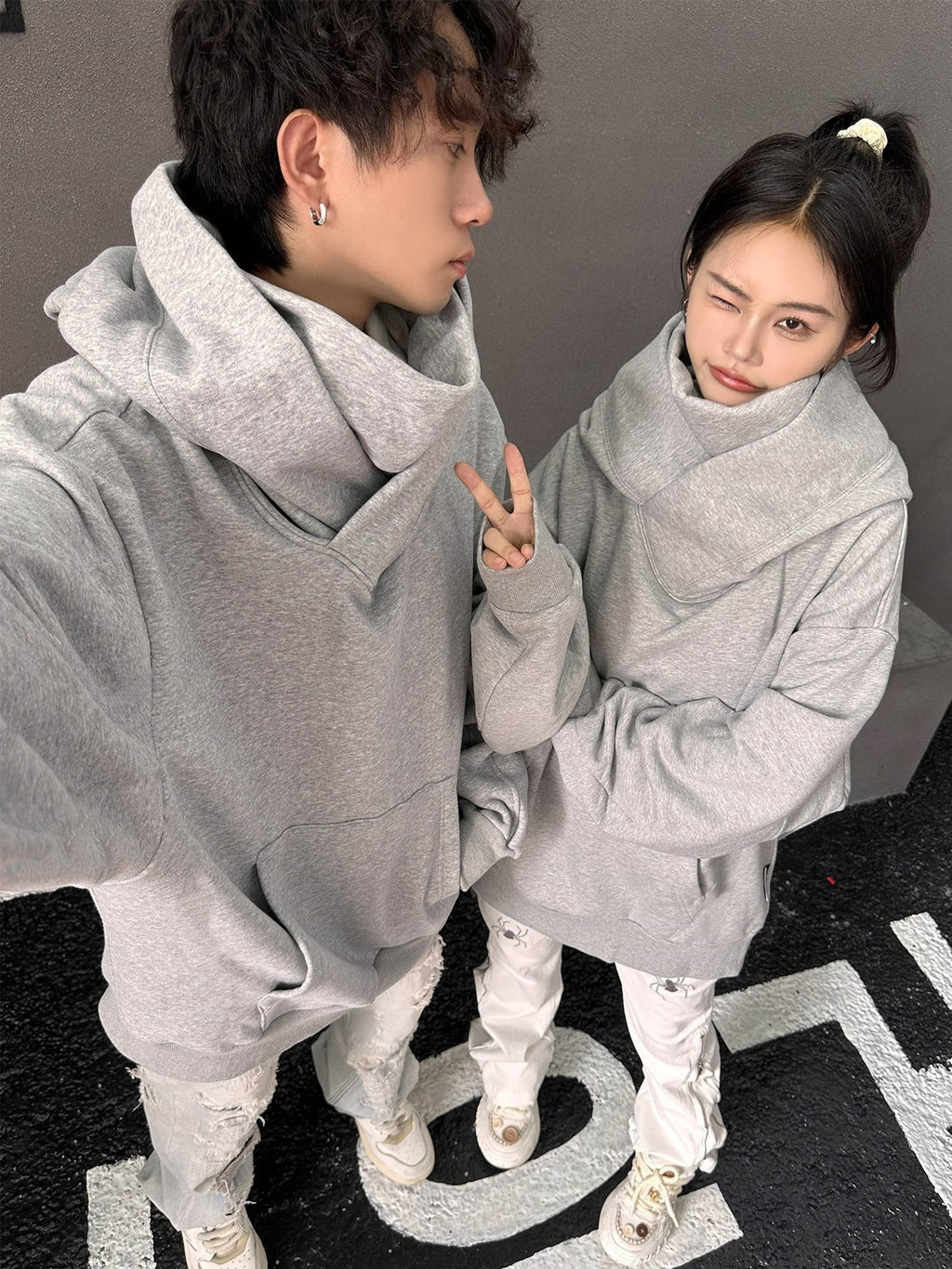 Loose High Collar Fleece Lined Hoodie - Nara's Shop