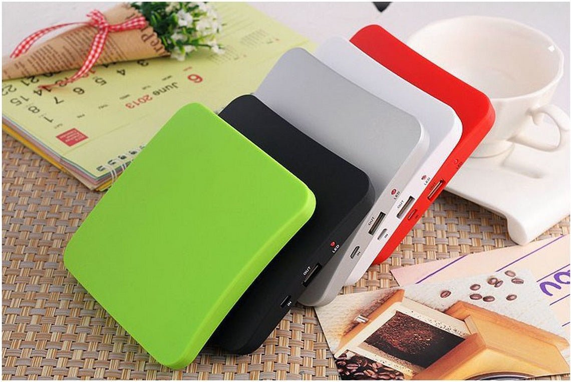 Solar-Powered Suction Cup Portable Charger (Power Bank) - Nara's Shop